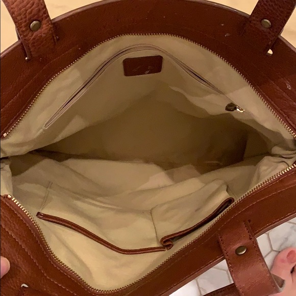 Burberry Novacheck Spring Tote - Picture 5 of 5